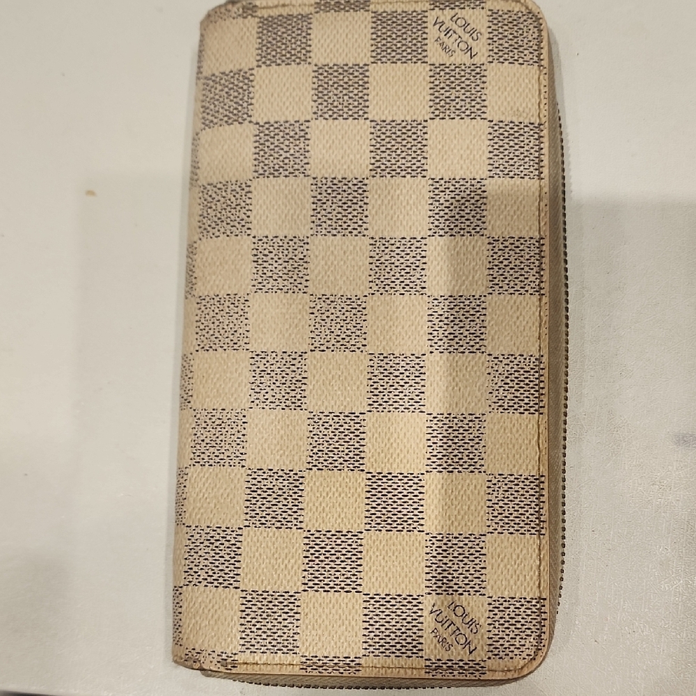 Louis Vuitton Checkered Wallet
